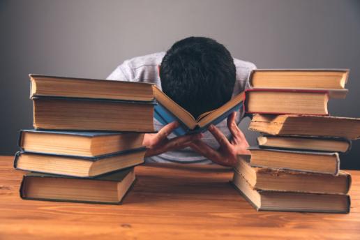 Cosa succede se vieni bocciato 2 volte alle superiori?